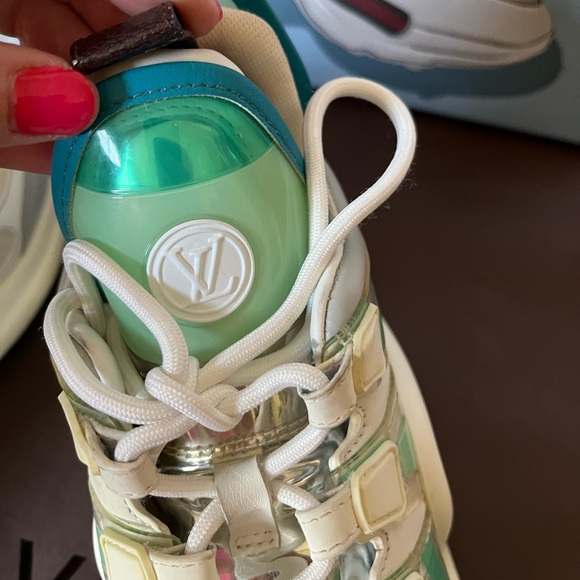 Louis Vuitton Authentic Archlight Sneakers Rare - Picture 13 of 17